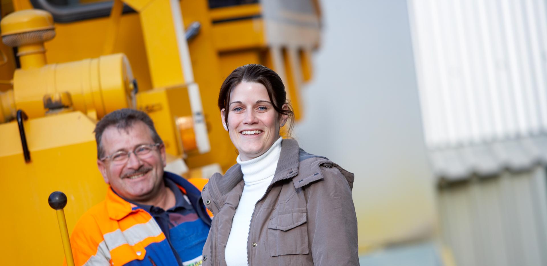 Ein Arbeiter und eine Arbeiterin bei Vigier